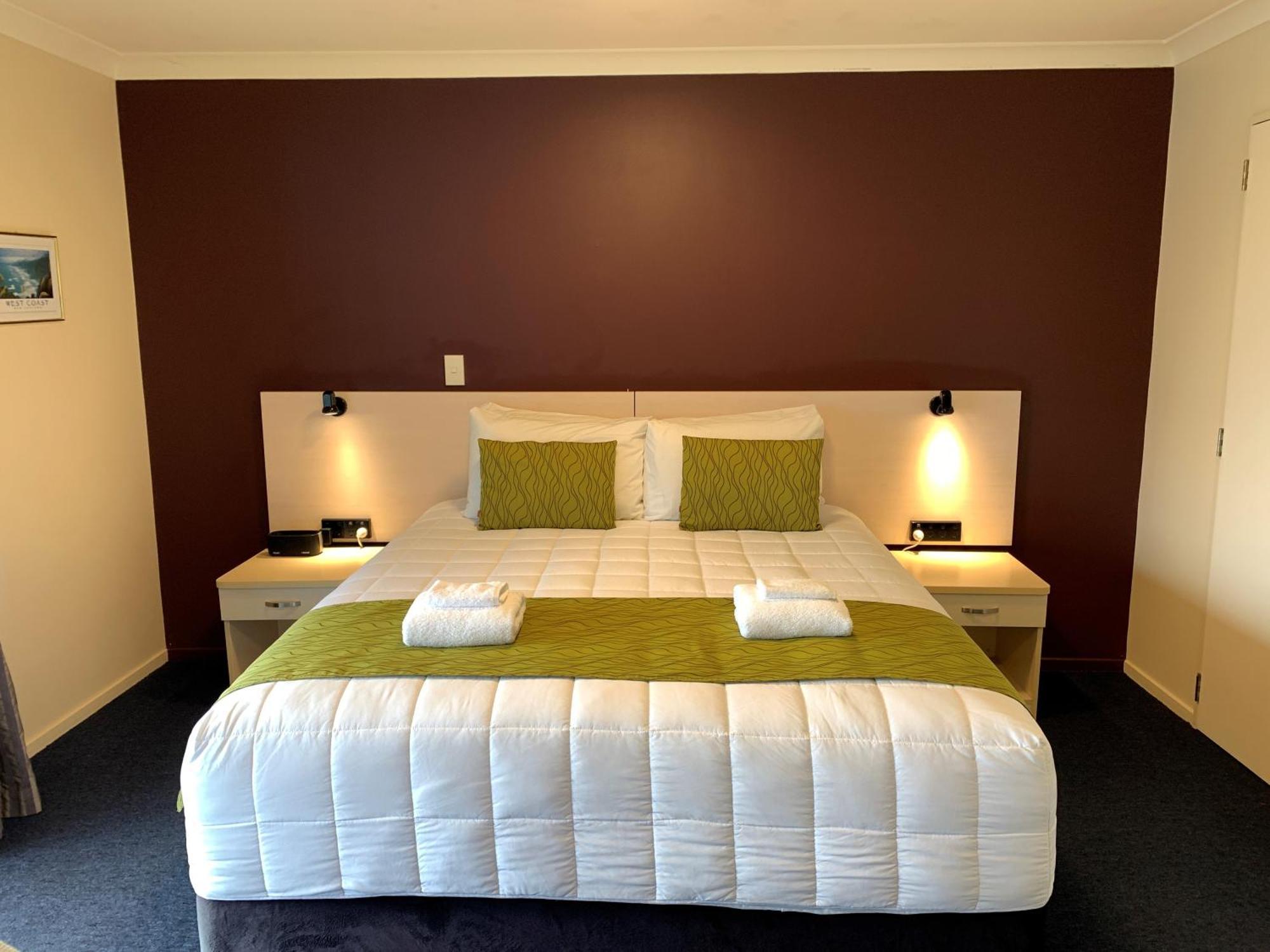 Haast River Motels & Holiday Park Exterior photo